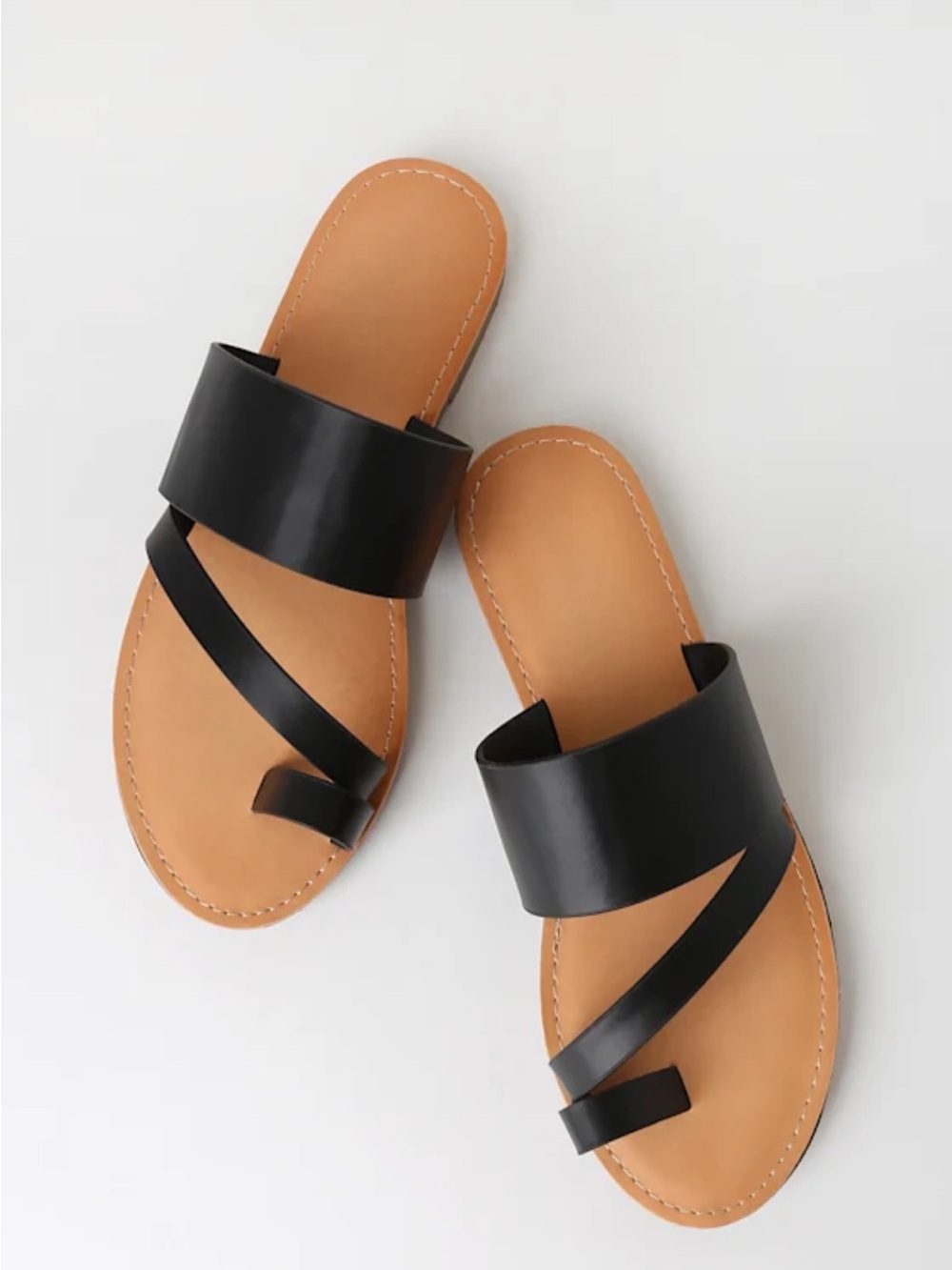 Lulus - Wanda Black top-loop slide Sandals. Shoes. Flats. Size 7.5. black